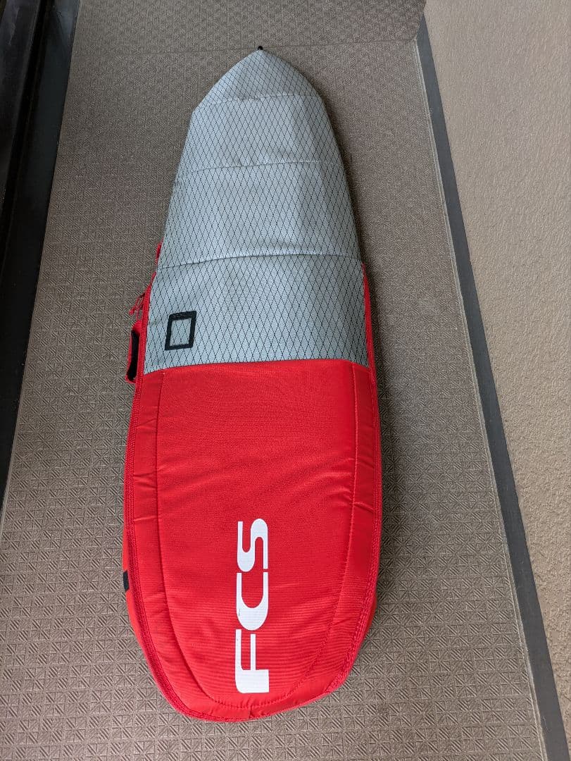 ハードケースとフィン付き！　JS サーフボード　5.8　エア17ｘ　ジェイエス