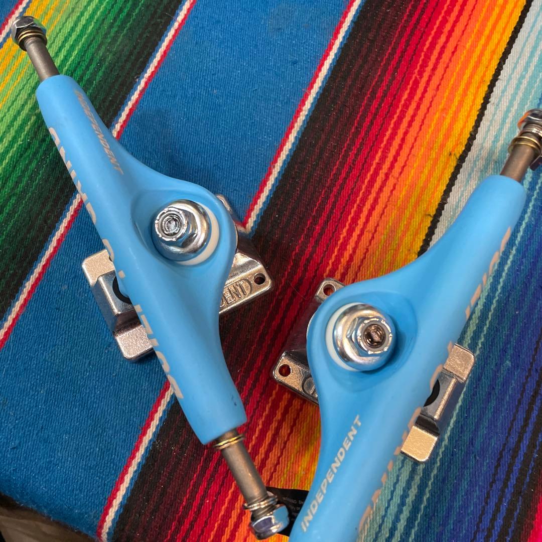 インディーINDEPENDENT スケートボード トラック ブルー149