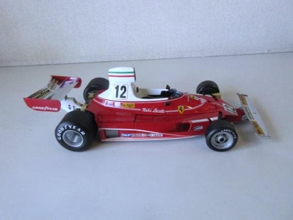 特価 exoto (1/18) フェラーリ 312T