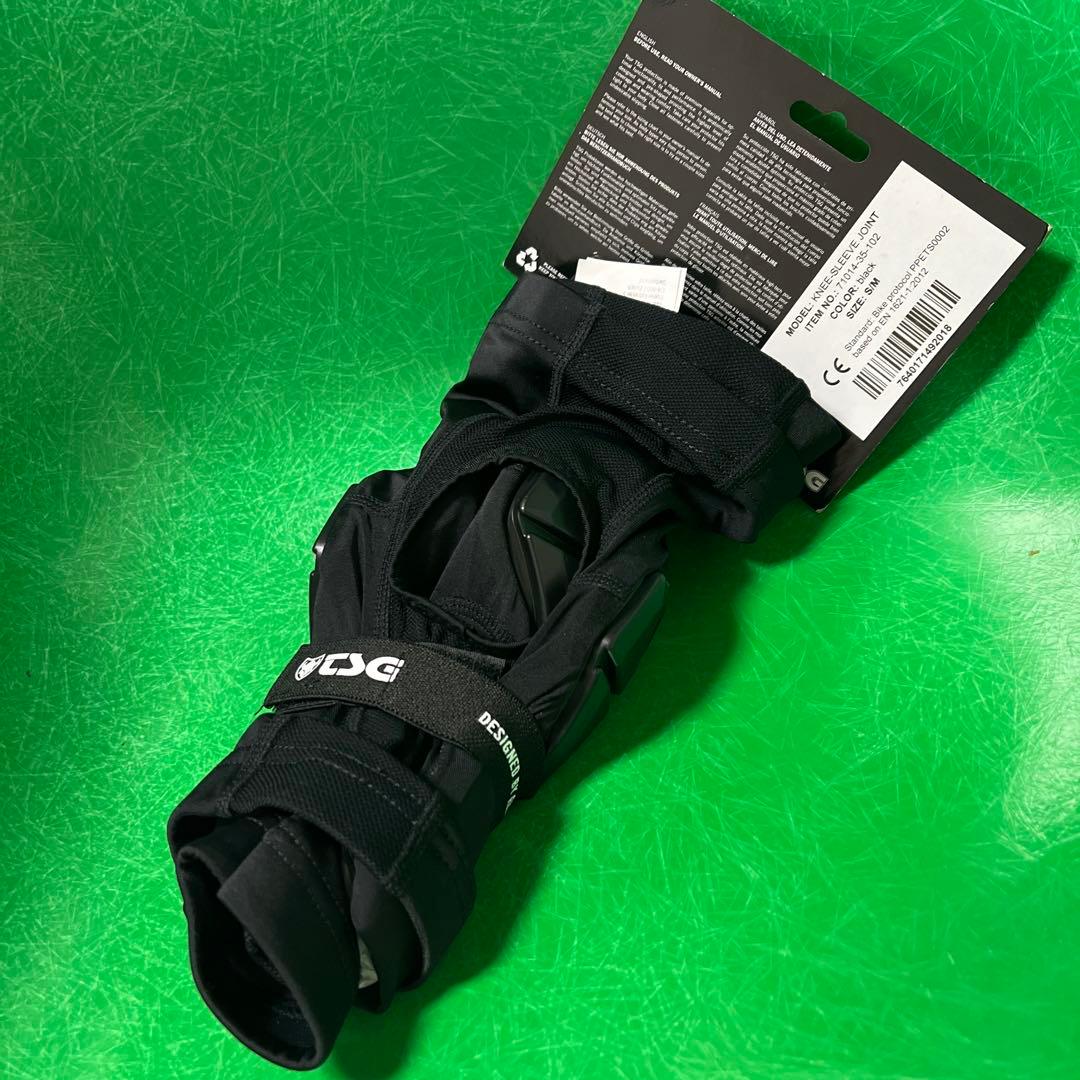 TSG プロテクター　S/M サイズ　ブラック