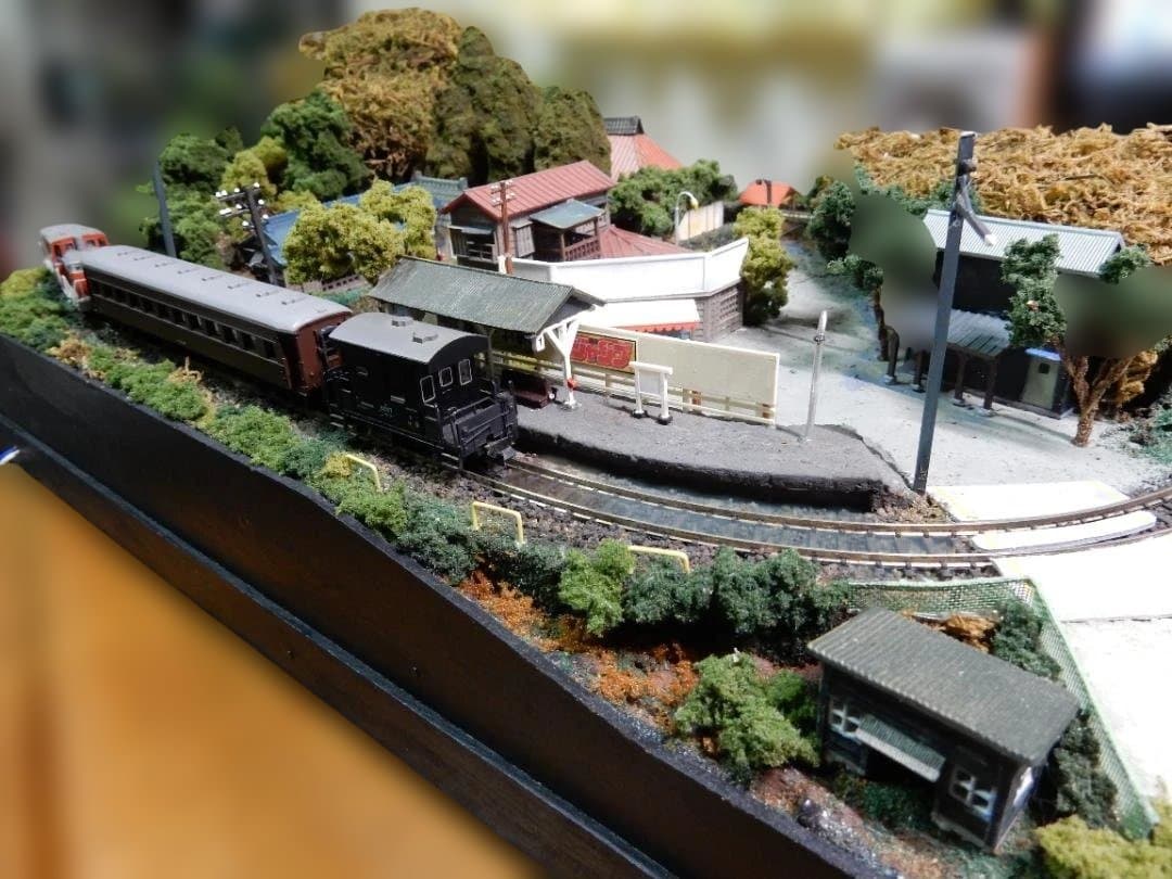 Nゲージジオラマ　海岸の田舎町風景