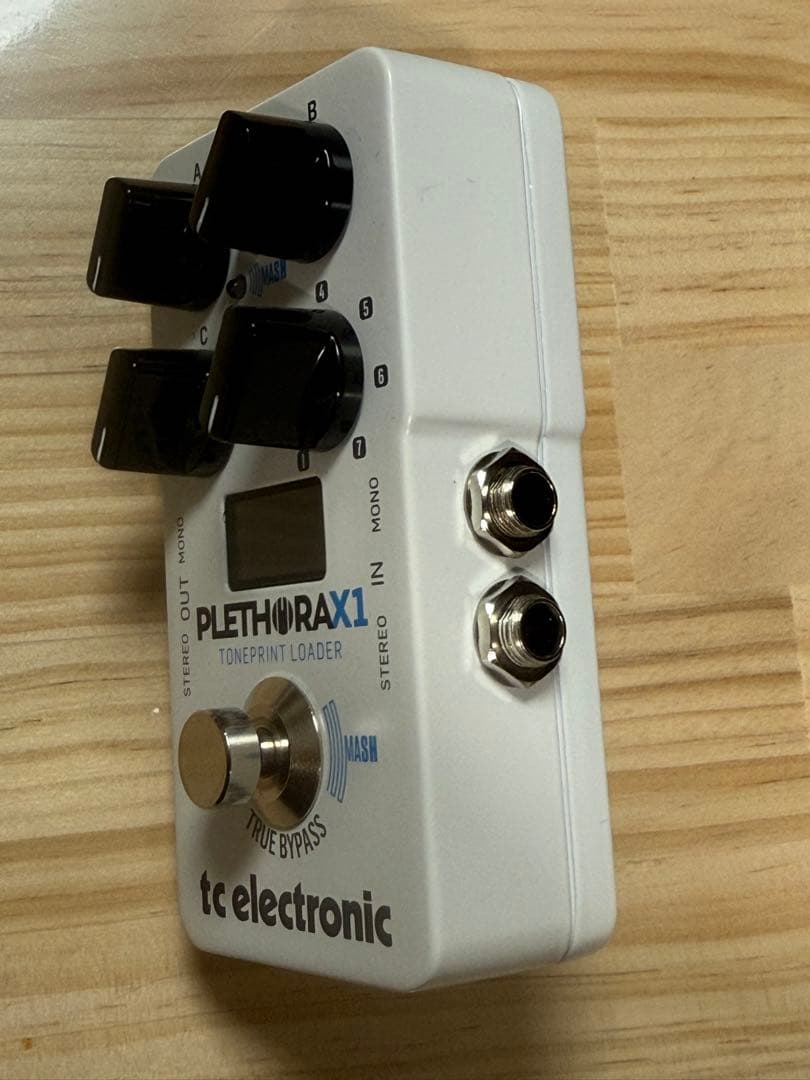 tc electronic PLETHORA X1 ギターエフェクター