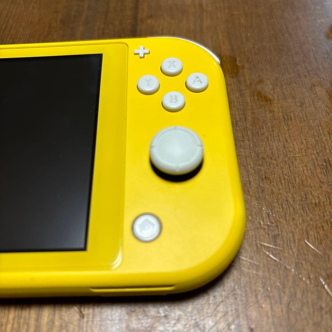 Nintendo Switch Lite イエロー ケース付き　ジャンク