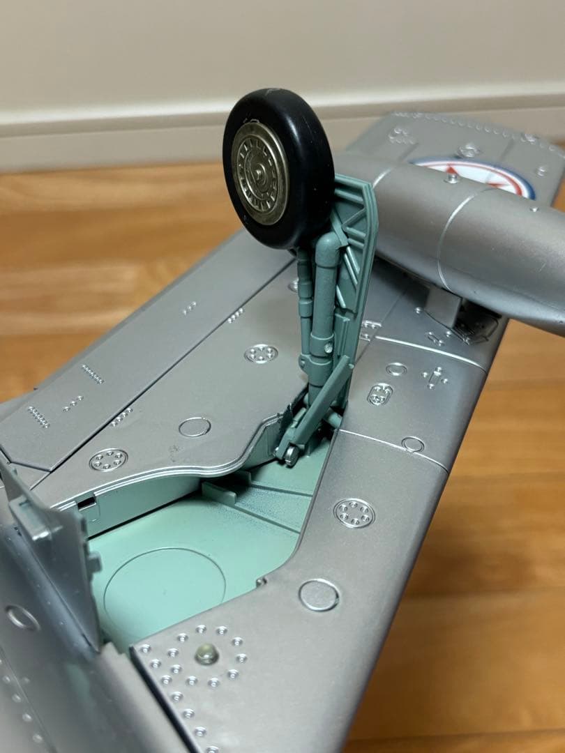 21センチュリートイズ 1/18 MIG-15bis ファゴット 戦闘機 訳あり