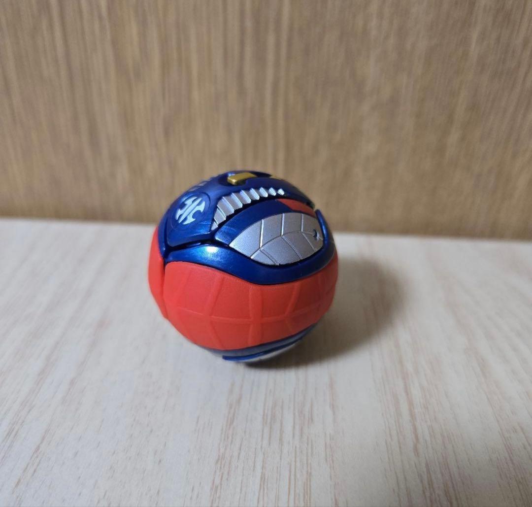 爆丸　轟ガリュウ 瞬ホルス 羅ビヨンド 3体セット 爆テク36㎜