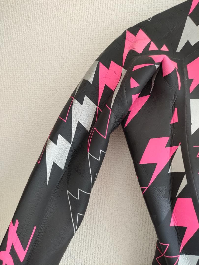 ウェットスーツ Mサイズ 黒とピンク　トライアスロン　ZOOT