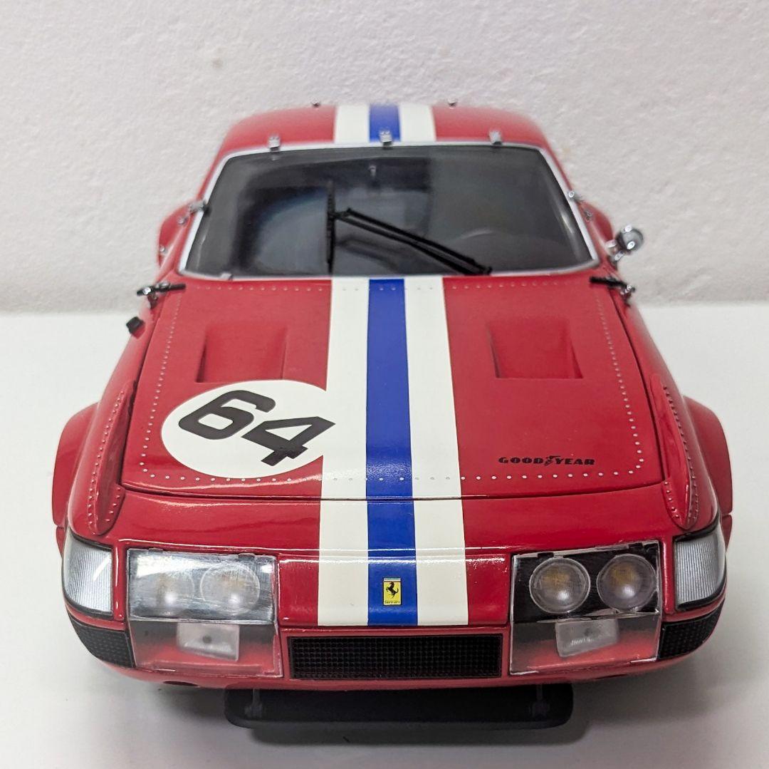 京商 1/18 フェラーリ365GTB/4デイトナ・コンペティツィオーネ