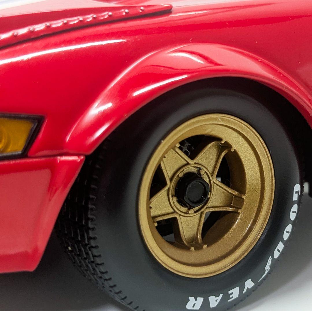 京商 1/18 フェラーリ365GTB/4デイトナ・コンペティツィオーネ