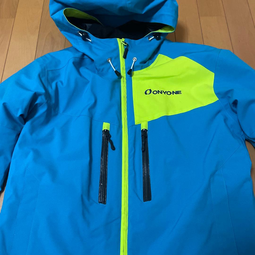 オンヨネ　スキーウェア　上下