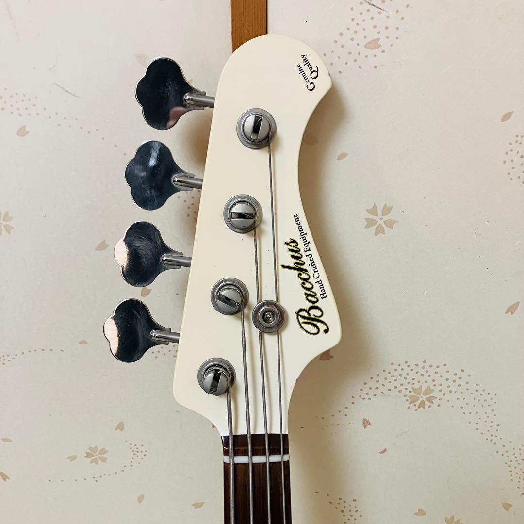 【レア　希少】Bacchus WL-001  WHITE ジャズベース