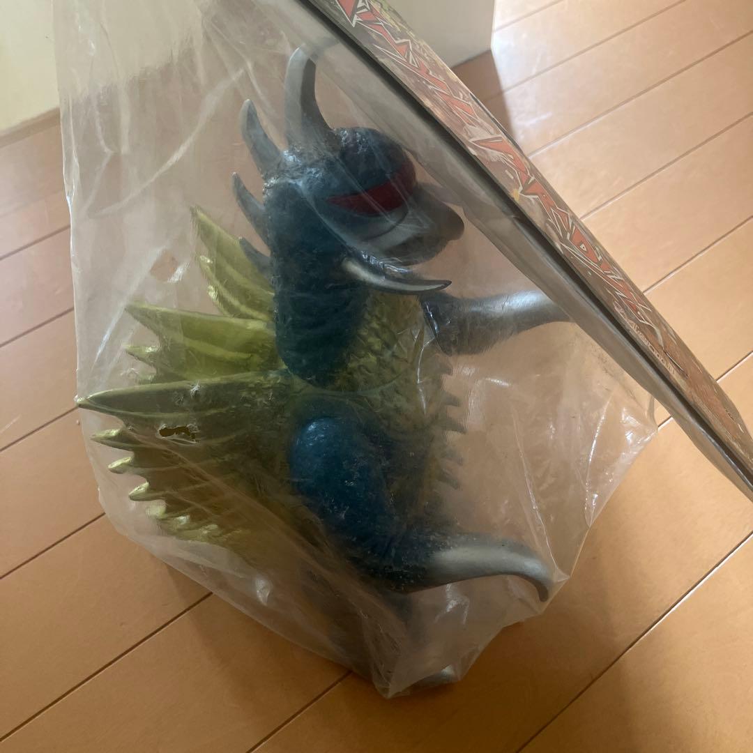 ガイガン　フィギュア 未開封　マーミット