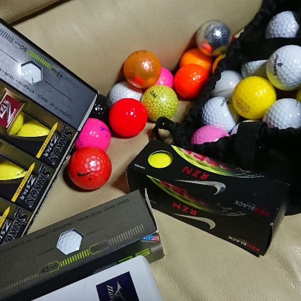 キャディバック。ゴルフ用品。セット