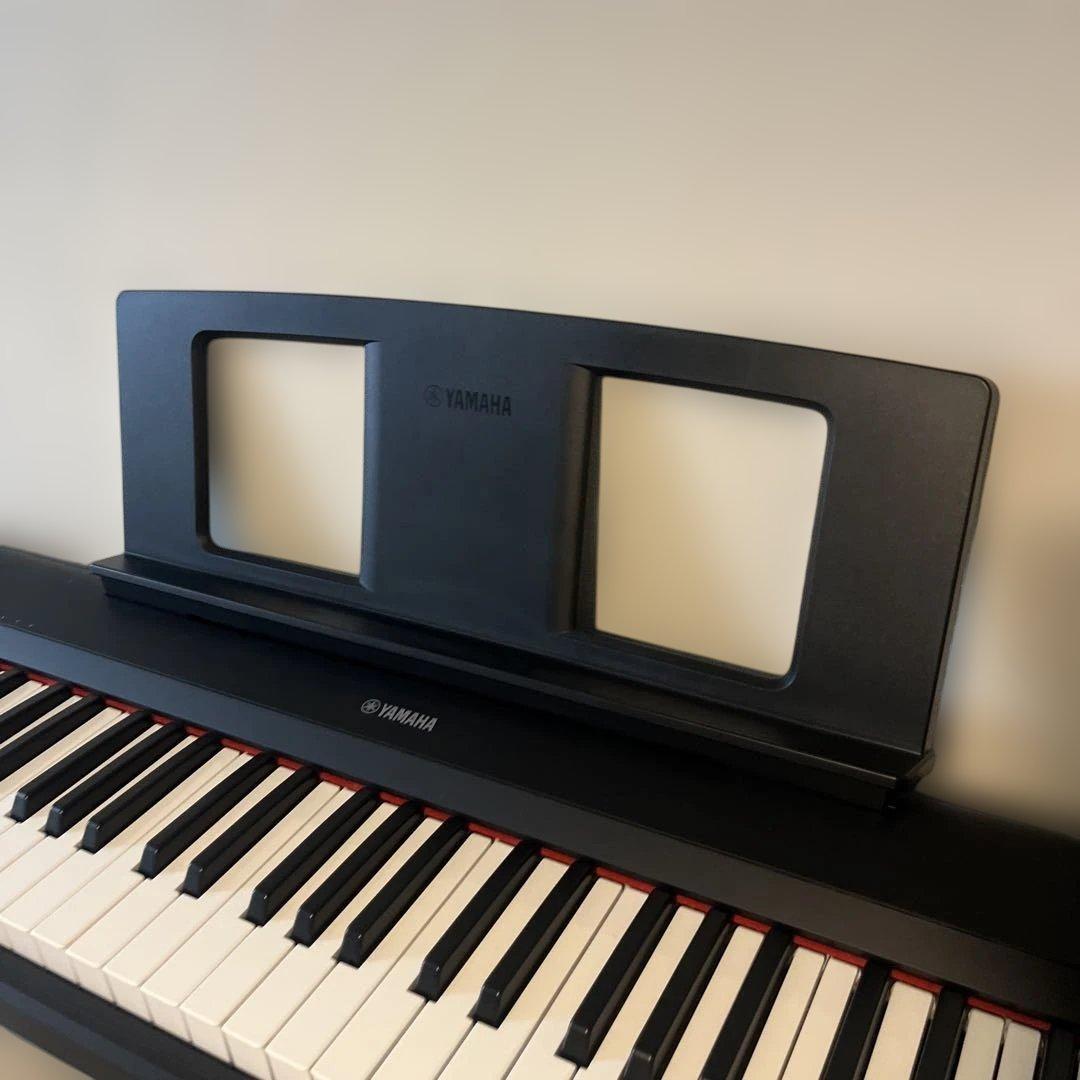 ほぼ未使用 YAMAHA キーボード Piaggero NP-35B