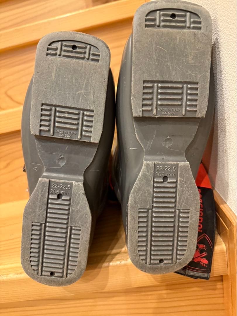 ROSSIGNOL HERO 子ども用スキー靴 グレー/赤