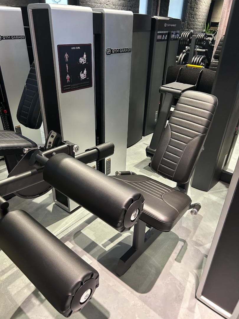 GYM GARAGE　シーテッドレッグカール GG-C12006  OUTLET