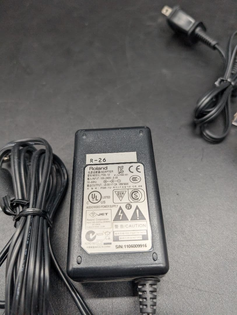 【動作確認済】ROLAND　R-26　録音機　ハンディレコーダー