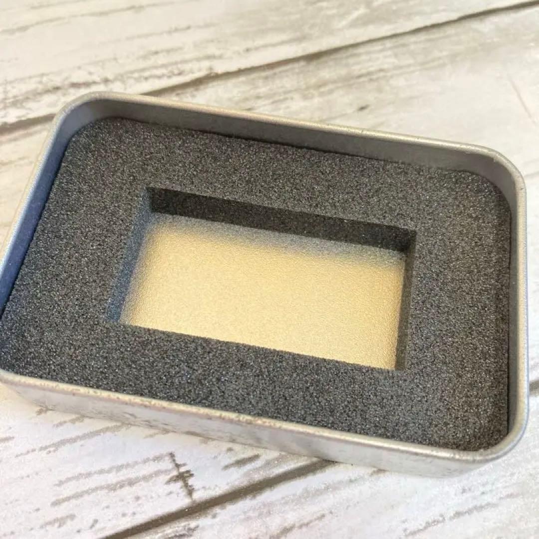 ウルトラマン　限定品　30周年　ピンバッジ