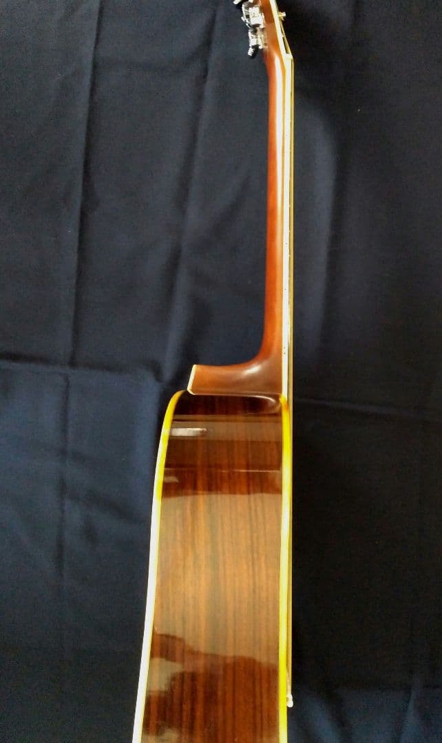 Fernandes　フェルナンデス　w-300　縦ロゴ　美品