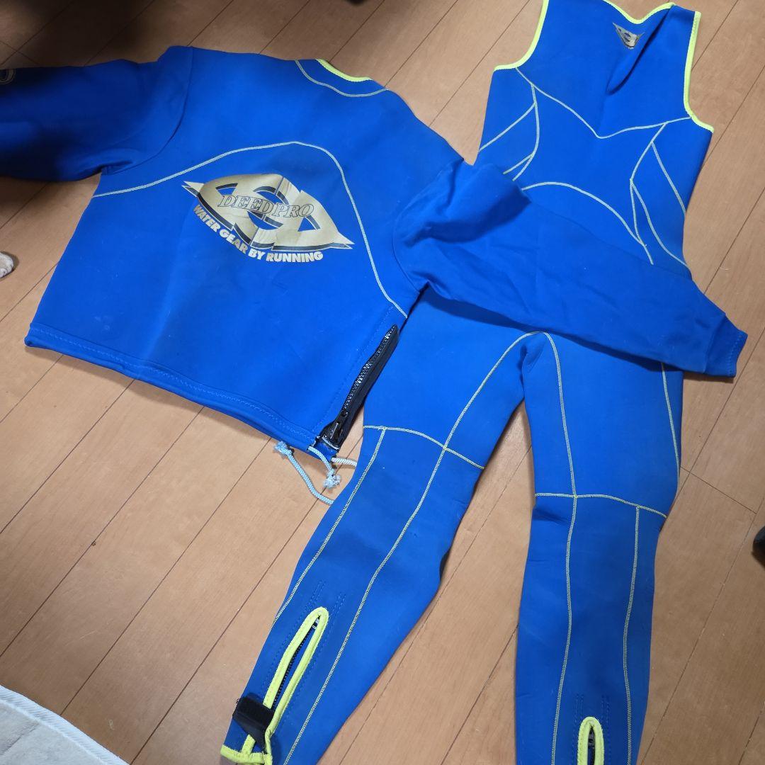 ウェットスーツ♪コメントは御気軽に(*^^*)