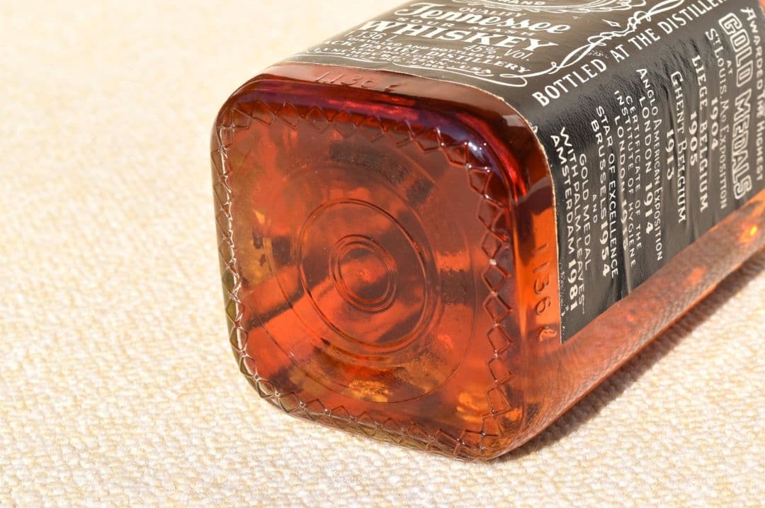 希少！■ ジャックダニエル 旧ボトル IMPERIAL QUART 赤紙封印 ■