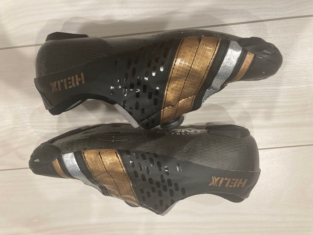 BONT CYCLING ボントサイクリングシューズ　試着のみ美品