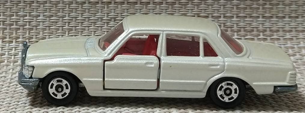 トミカ青箱F7-1-5 メルセデスベンツ450SEL オリジナル 日本製 当時物