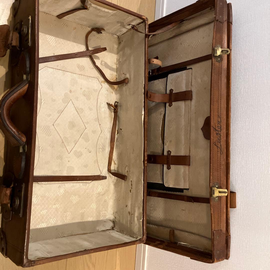 ヴィンテージレザー　旅行用トランク