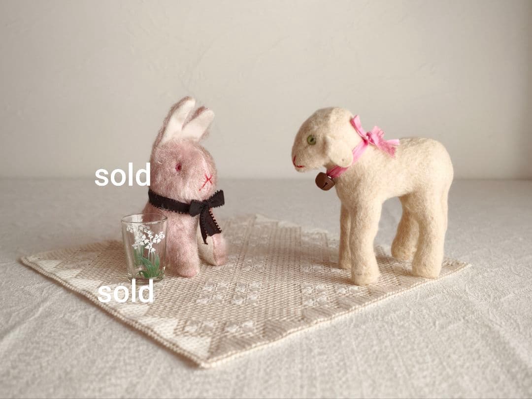 * vintage animal ❀ グリーンの瞳の 羊ちゃん