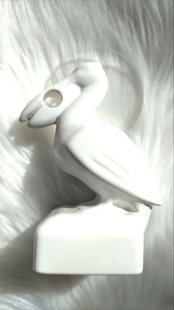 【希少】　Pelikan ペリカン　ペンスタンド陶器製 ホワイト