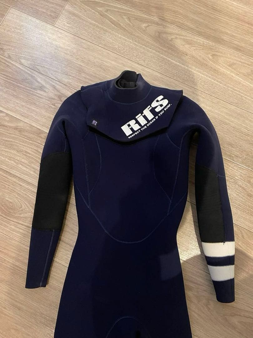 rifsウェットスーツ