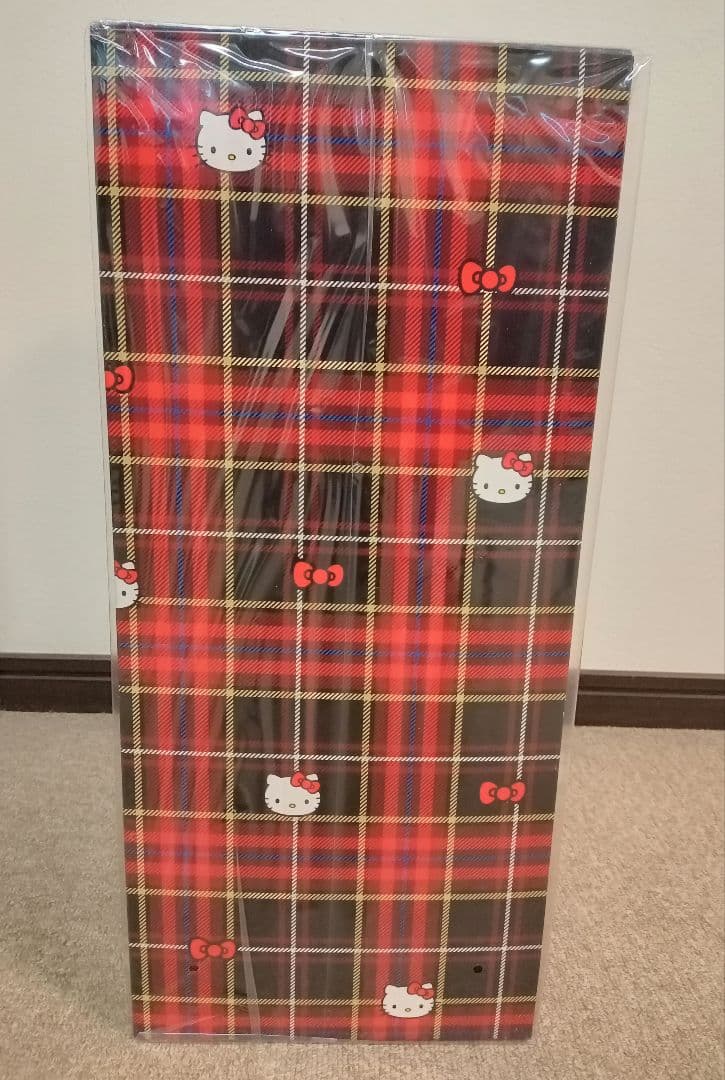 【新品未開封品】ハローキティ　バースディドール2018