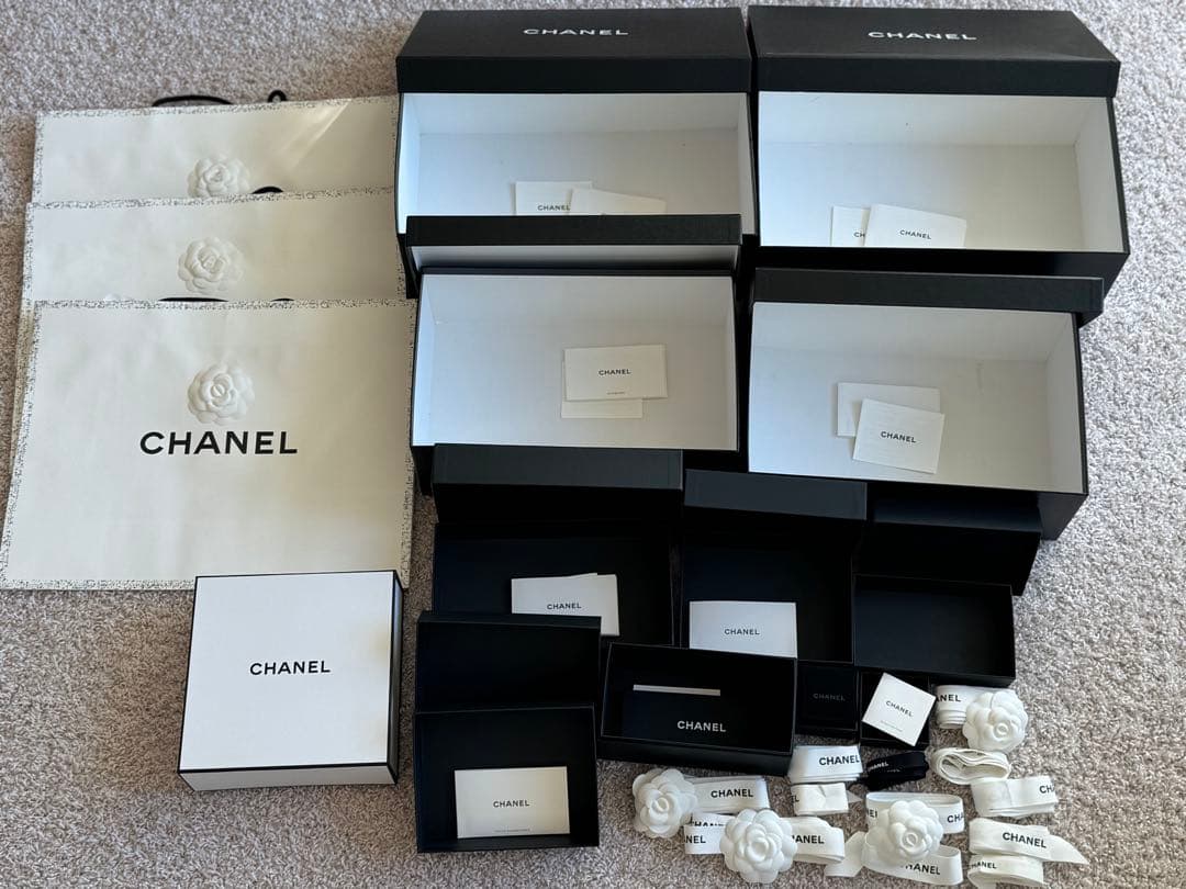 CHANEL空箱×11個＋紙袋大3枚＋リボン11