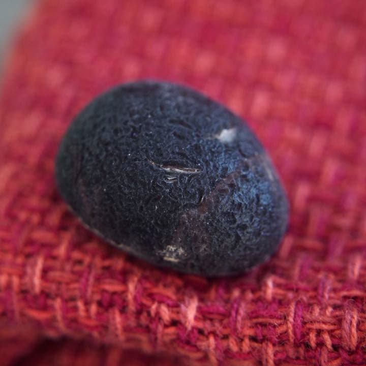 チンターマニストーン ７ｇ サフォーダイト 隕石ガラス