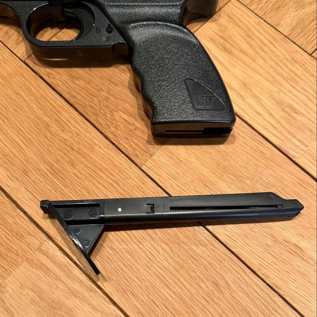 VP70 ブラック モデルガン　バイオハザード　レオン