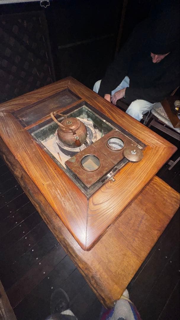 木製火鉢 やかん付き