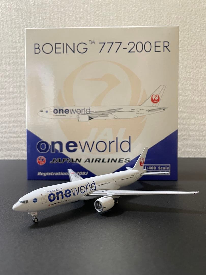 JAL B777-200ER oneworld塗装 フェニックス製1/400
