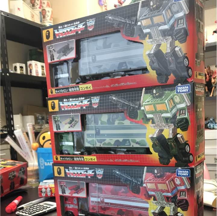 未開封レア限定A BATHING APEｘコンボイ司令官全3色セット