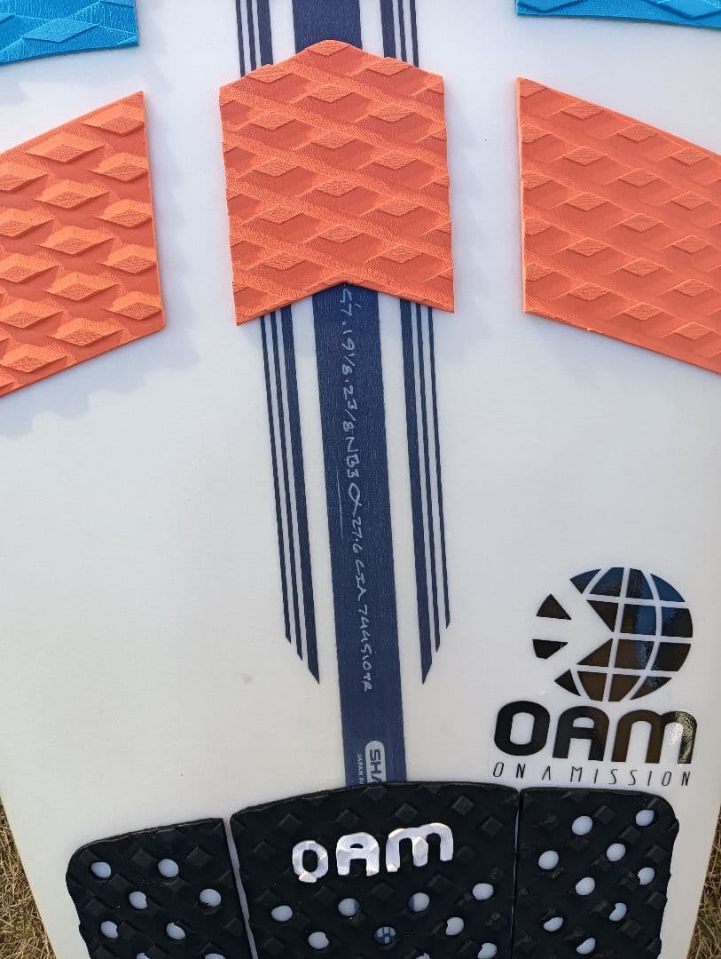 美品アルメリックネックベアード3スパインテック