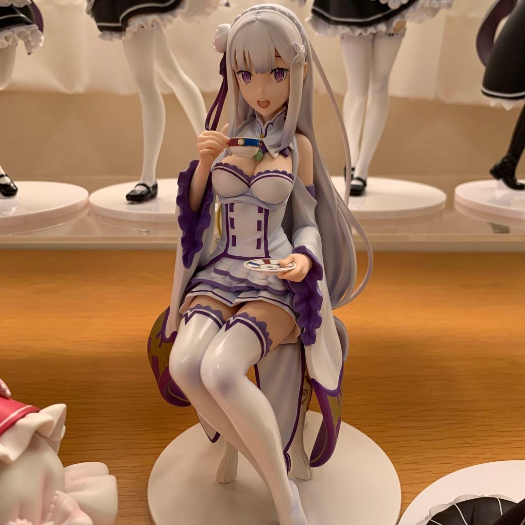 ユ*様 リゼロ　お茶会　フィギュア