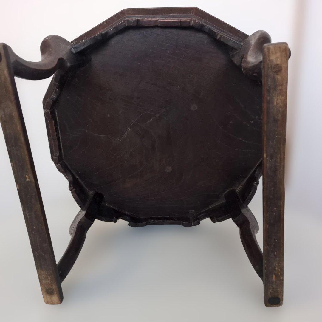 木製テーブル、飾り台