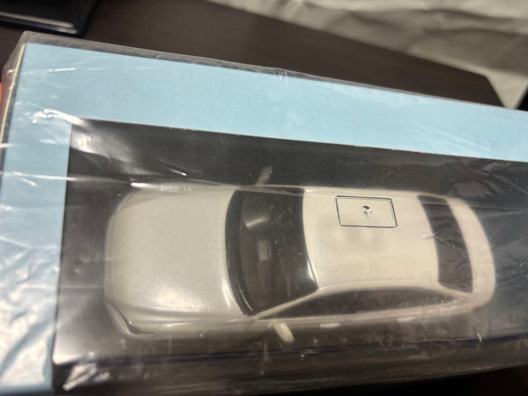 旧型クラウン 1:24 & 1:30 2台セット ホワイトパール