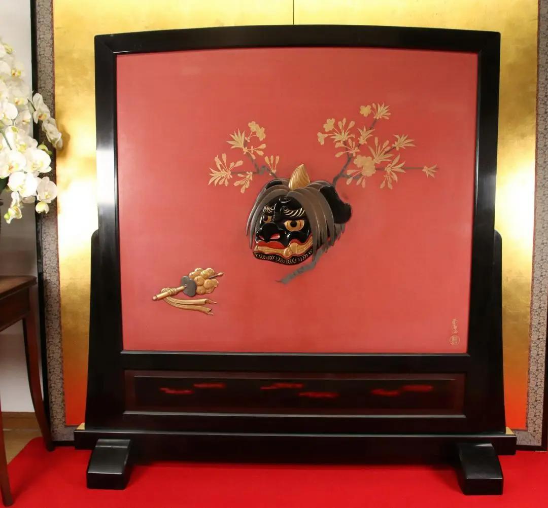 BA01 富山最高峰　蒔絵師　名工 中村尚濤済 作　漆蒔絵　衝立　桜獅子福鈴鯉