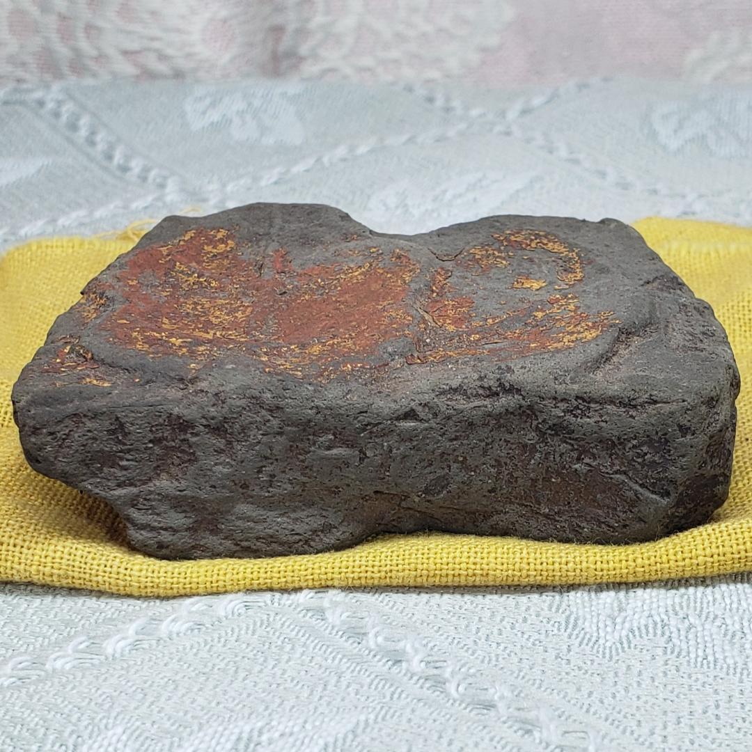 ◆『豊臣家 伏見城 五七の桐紋 金箔瓦 断片』豊臣秀吉◆検）織田信長 徳川家康
