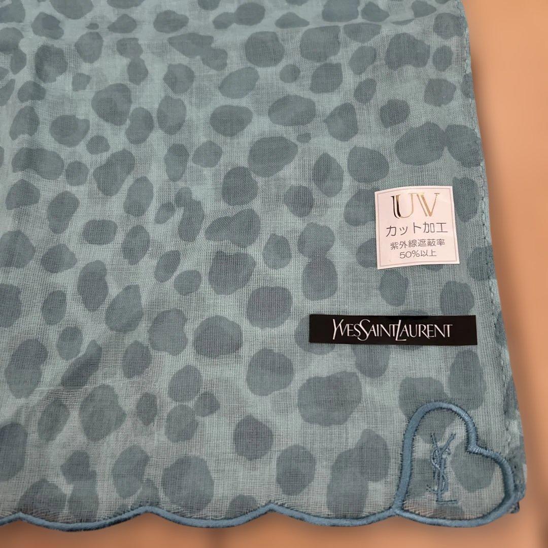 Yves Saint Laurent タオルハンカチ 3枚・スカーフセット