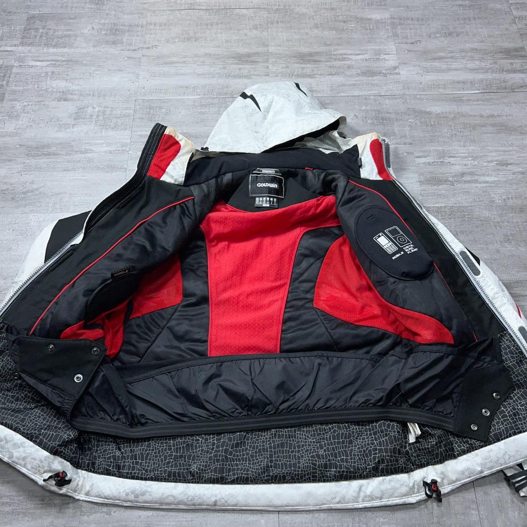 スウェーデン代表モデル GOLDWIN サイドフルオープン スキーウェア S