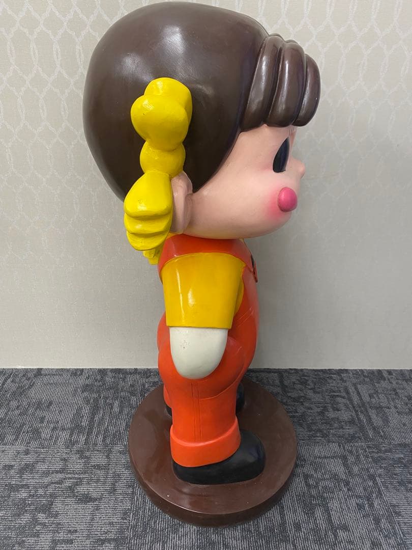 最終価格　キャラクター オーバーオール　約80cm台座付き