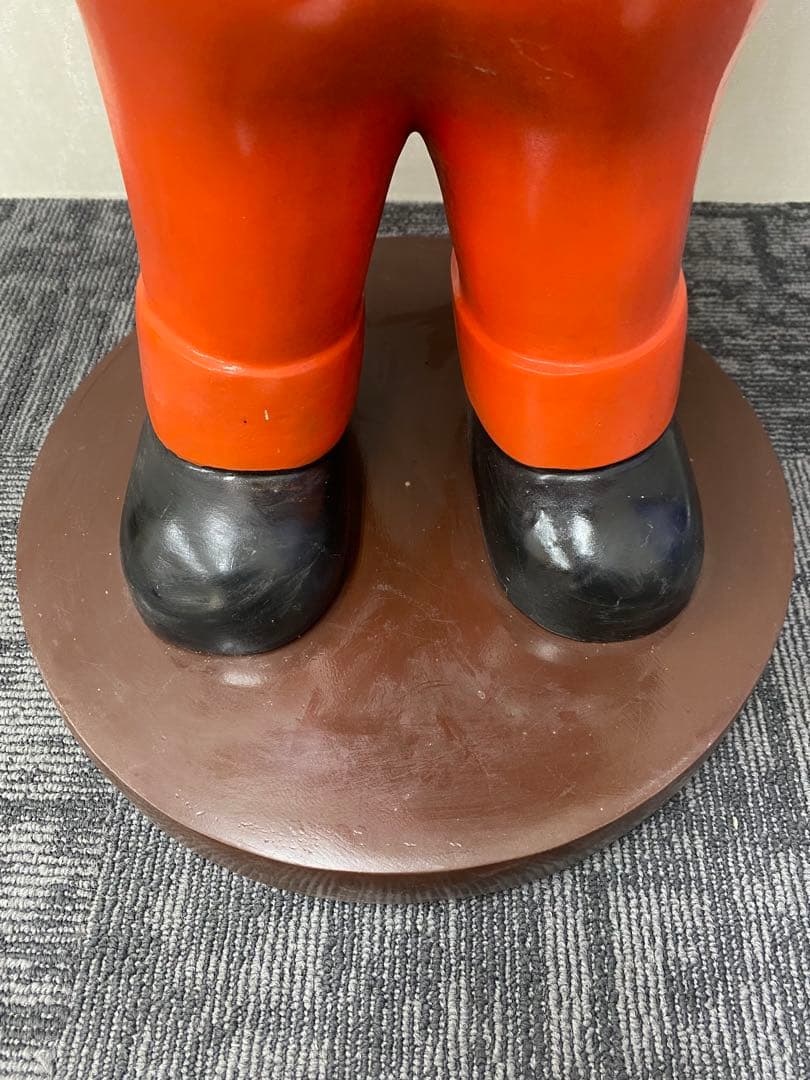 最終価格　キャラクター オーバーオール　約80cm台座付き