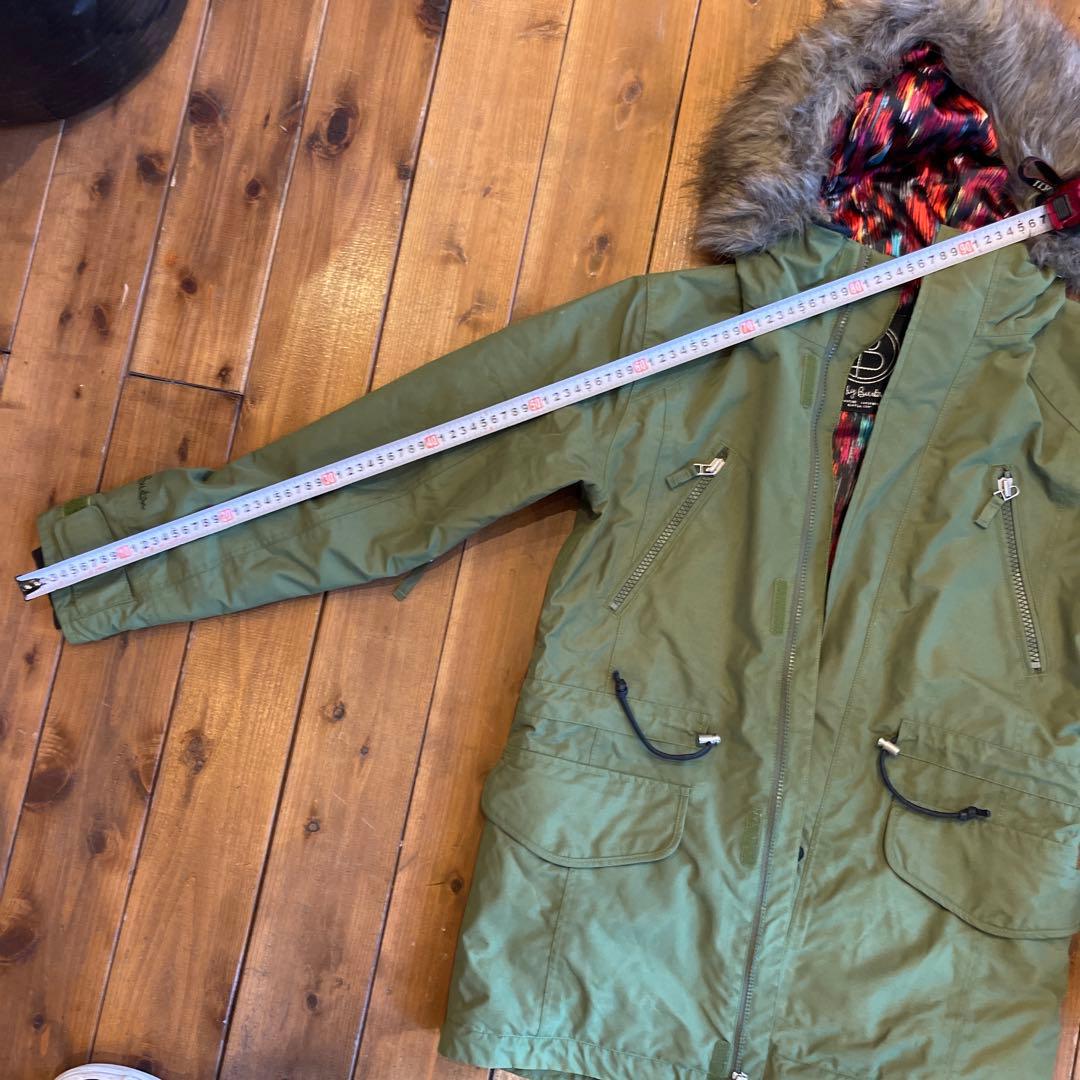 バートンビーバ イ スノーボードジャケット値下げ