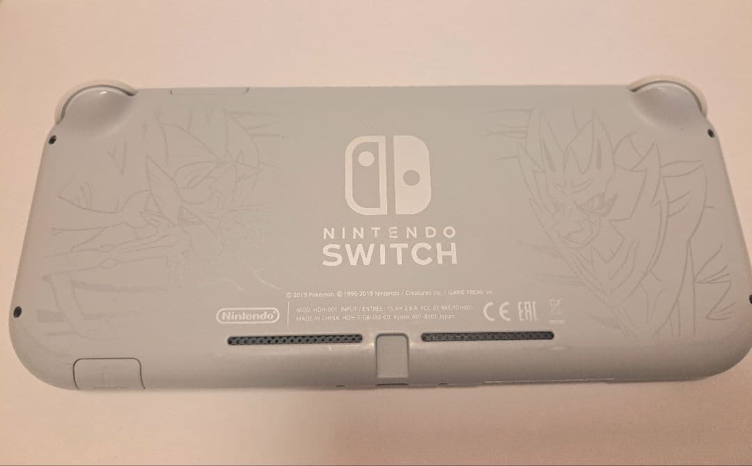 Nintendo Switch Lite ポケモン（剣盾） ※ジャンク品