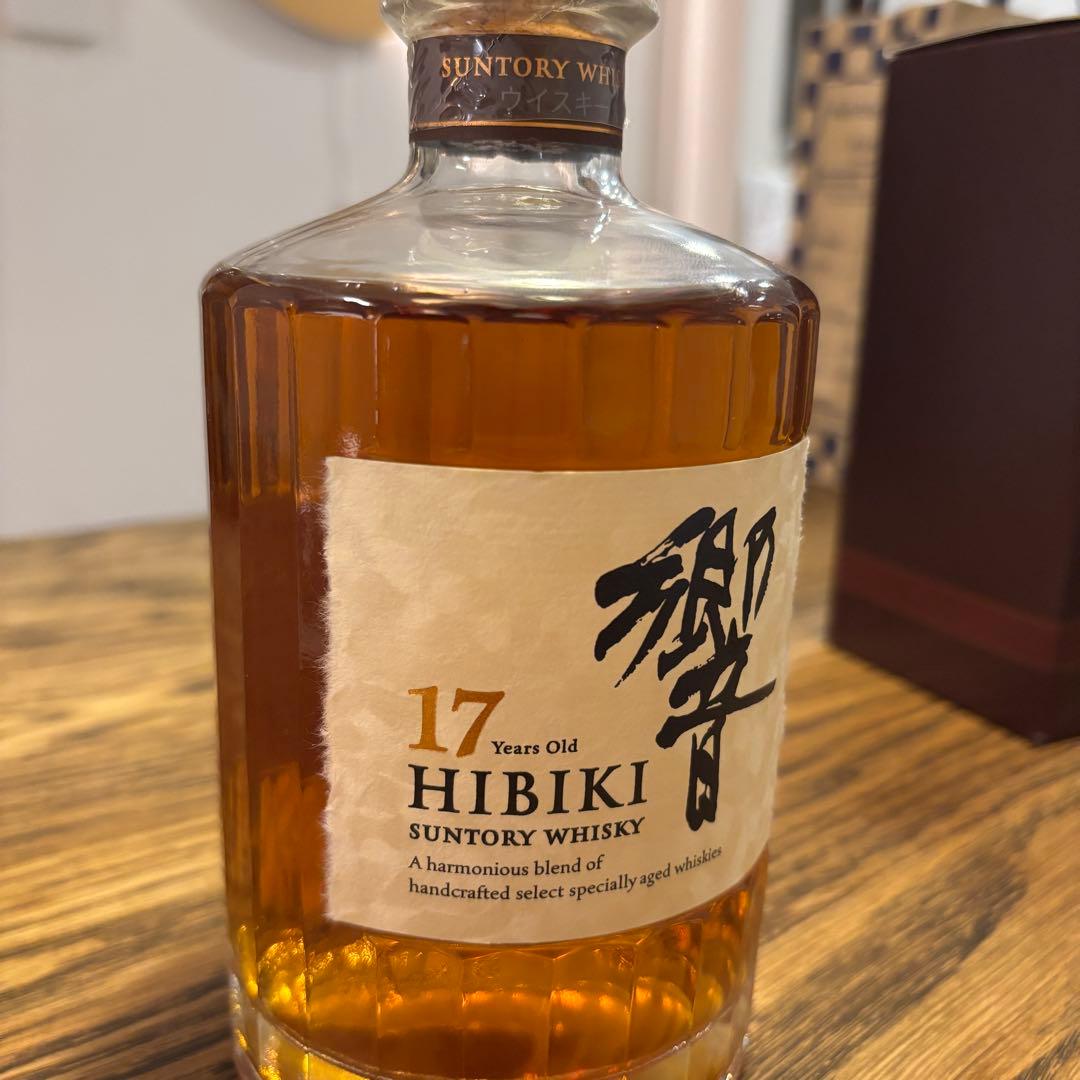 響 17年 ブレンデッドウイスキー 700ml